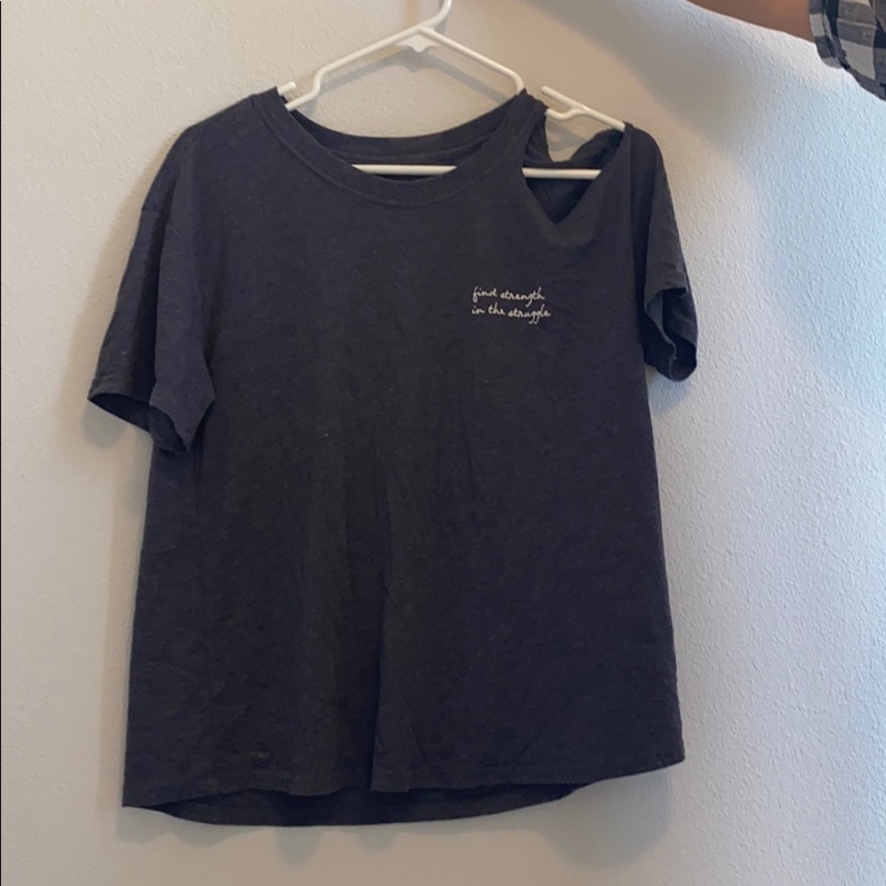 Birdie Bee cold shoulder tee
